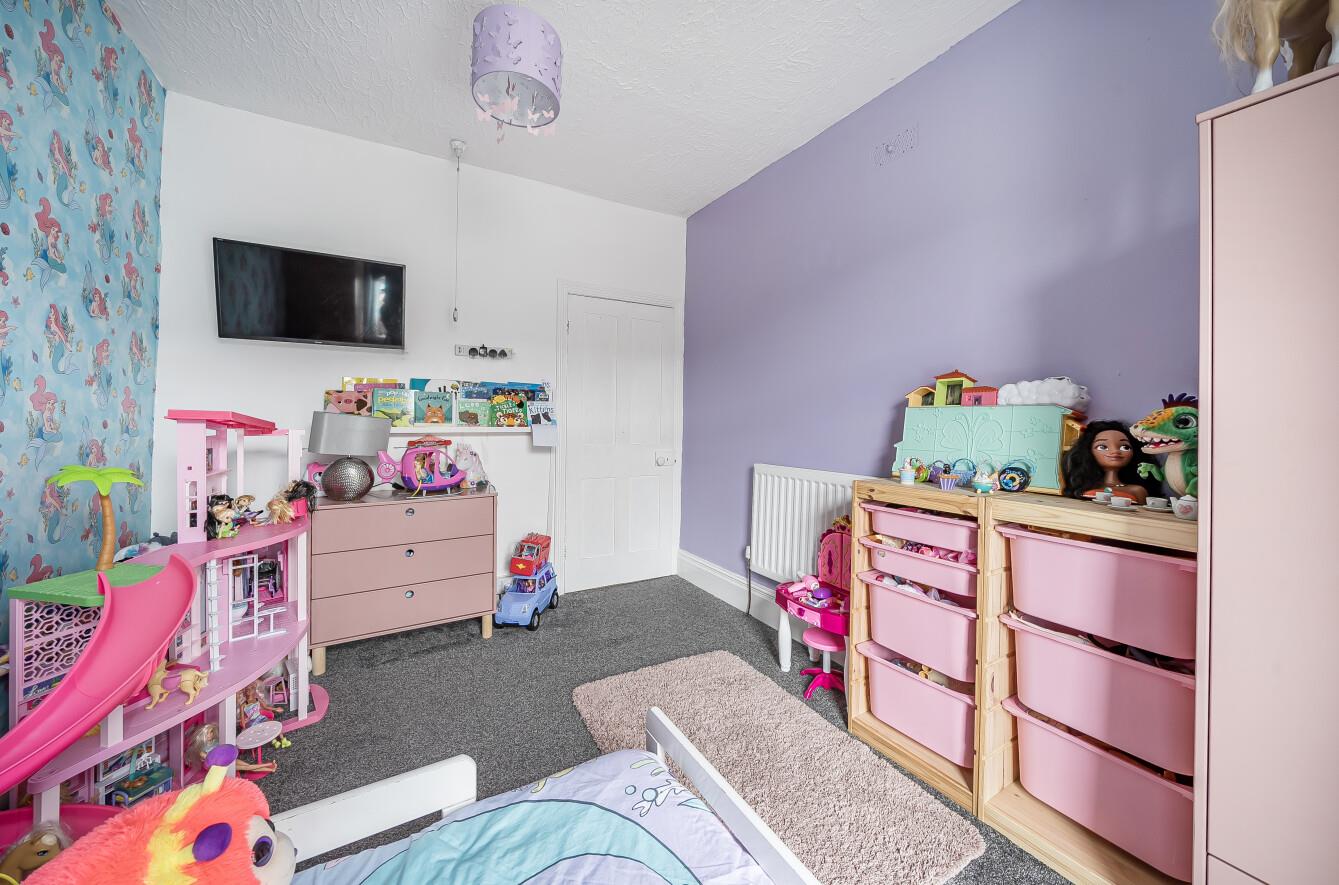 Llandafen Road, Llanelli, SA14 9BD